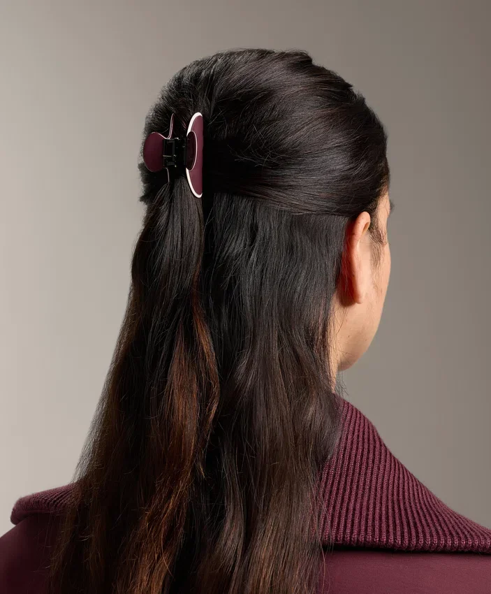 2 fermagli per capelli con bordino 2 fermagli per capelli con bordino