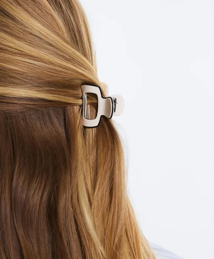 2 mini fermagli per capelli con bordino 2 mini fermagli per capelli con bordino