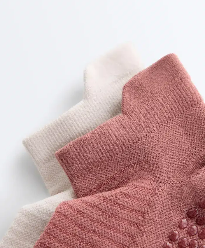 2 paia di calze da sneaker in misto poliammide per yoga e pilates 2 paia di calze da sneaker in misto poliammide per yoga e pilates
