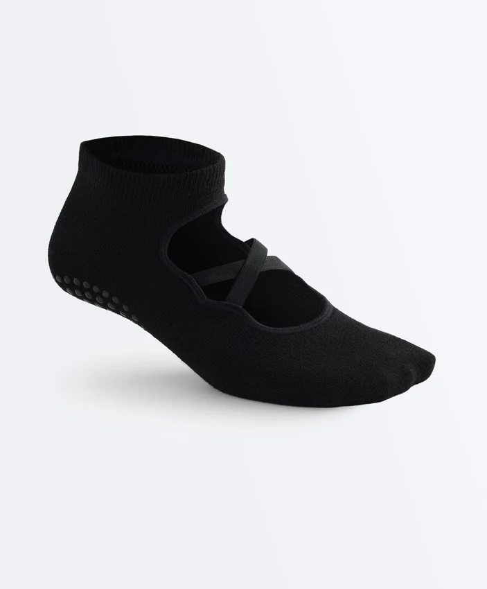 2 paia di calze in misto cotone per yoga e pilates con fasce incrociate 2 paia di calze in misto cotone per yoga e pilates con fasce incrociate