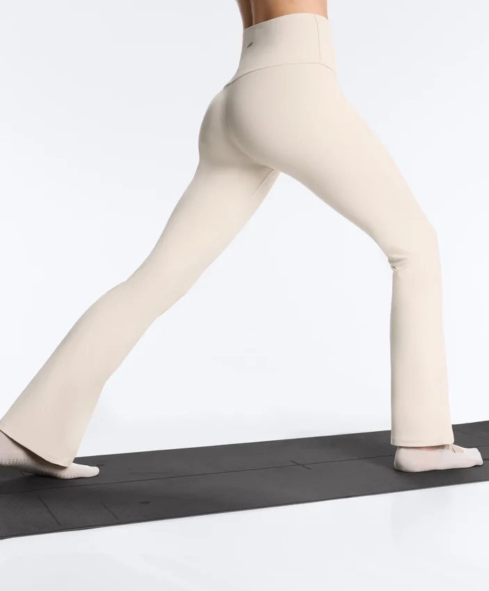 2 paia di calze in misto poliammide per yoga e pilates con doppio elastico 2 paia di calze in misto poliammide per yoga e pilates con doppio elastico