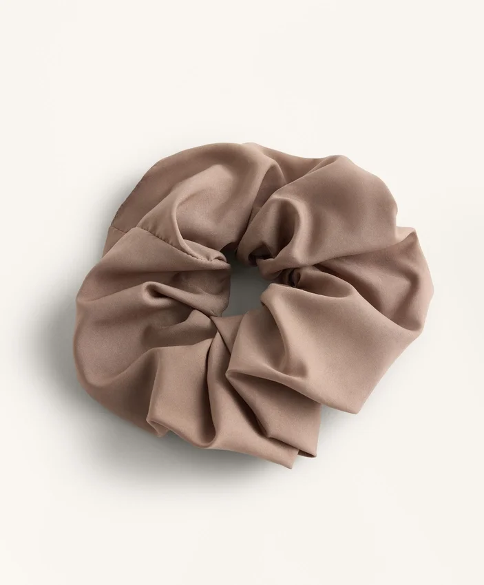 2 Scrunchies 2 Scrunchies