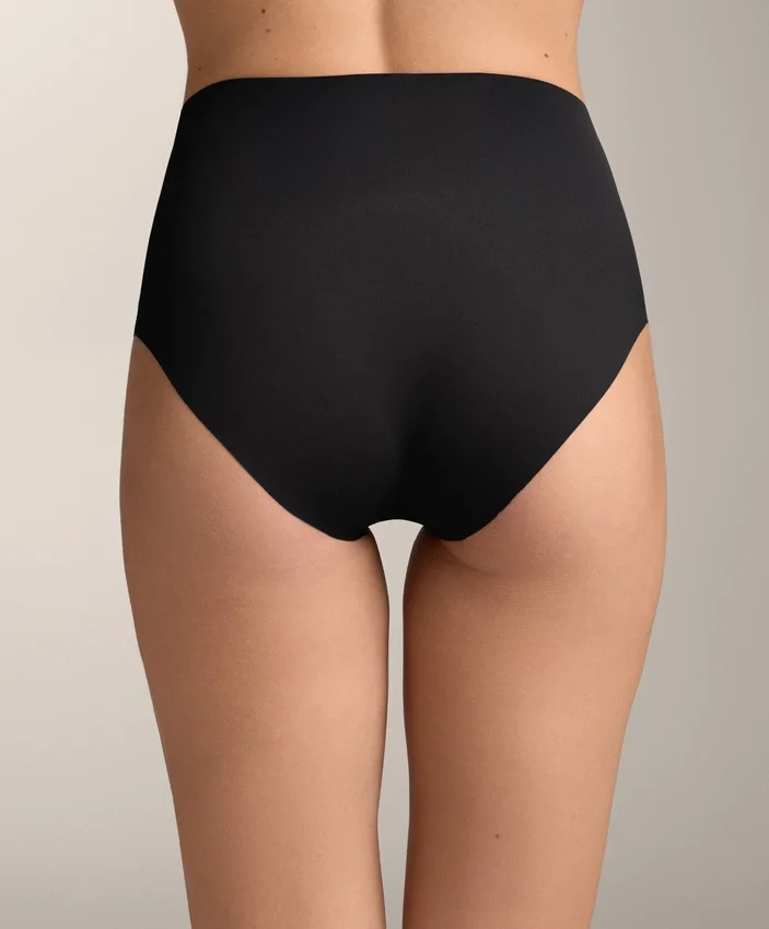 2 slip classici a vita alta con sostegno medio in misto poliammide invisibile 2 slip classici a vita alta con sostegno medio in misto poliammide invisibile