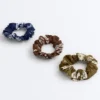 3 grandi Scrunchies per capelli stampati in 100% cotone 3 grandi Scrunchies per capelli stampati in 100% cotone