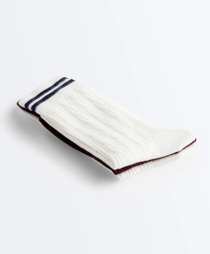 3 paia di calze classiche in misto cotone 3 paia di calze classiche in misto cotone