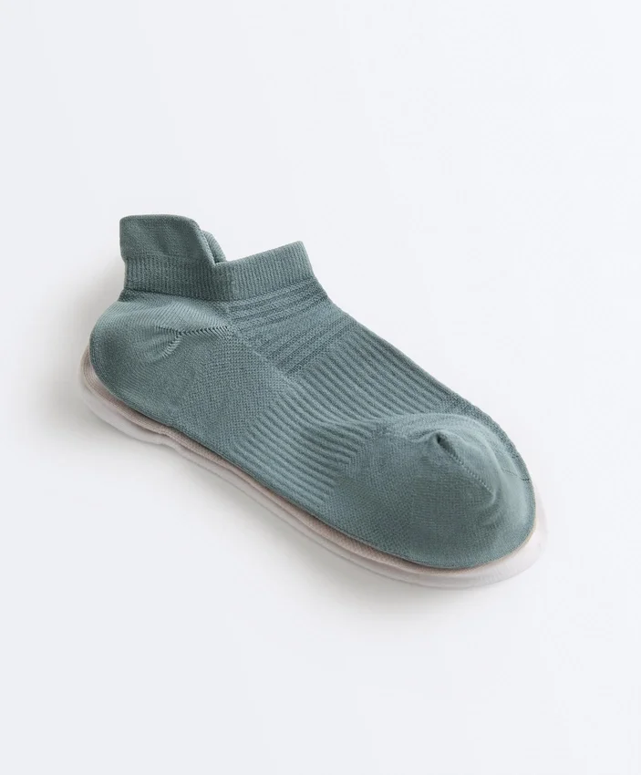 3 paia di calze da sneaker in misto poliammide con linguetta sul tallone 3 paia di calze da sneaker in misto poliammide con linguetta sul tallone