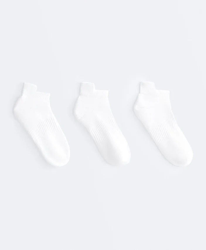 3 paia di calze sportive da ginnastica in misto cotone con linguetta sul tallone 3 paia di calze sportive da ginnastica in misto cotone con linguetta sul tallone