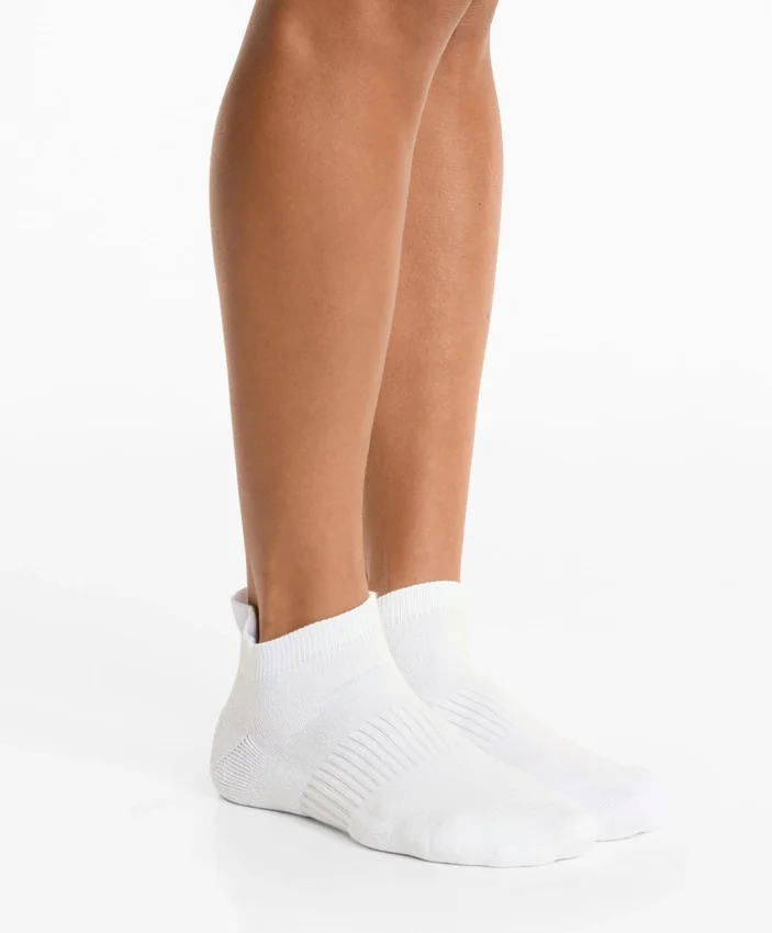 3 paia di calze sportive da ginnastica in misto cotone con linguetta sul tallone 3 paia di calze sportive da ginnastica in misto cotone con linguetta sul tallone