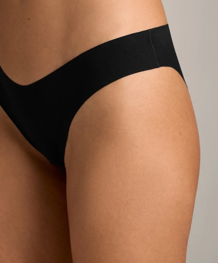 3 slip bikini classici in misto poliammide con taglio a V invisibile 3 slip bikini classici in misto poliammide con taglio a V invisibile