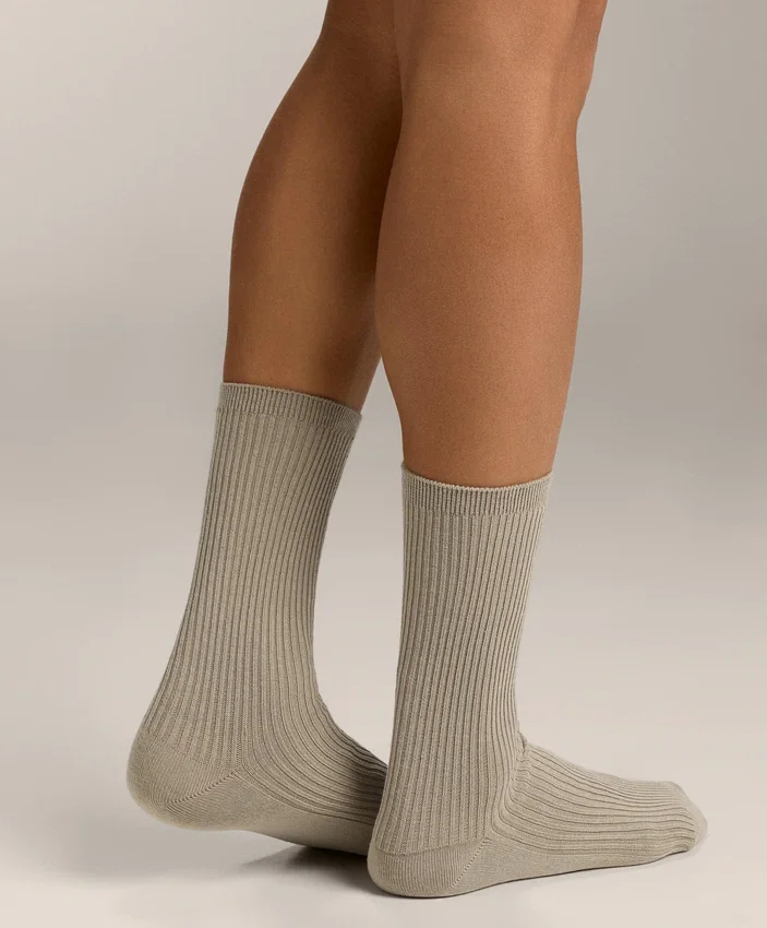 5 paia di calze classiche in misto cotone 5 paia di calze classiche in misto cotone