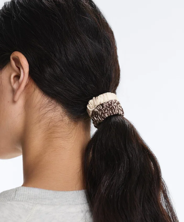 5 Scrunchies 5 Scrunchies