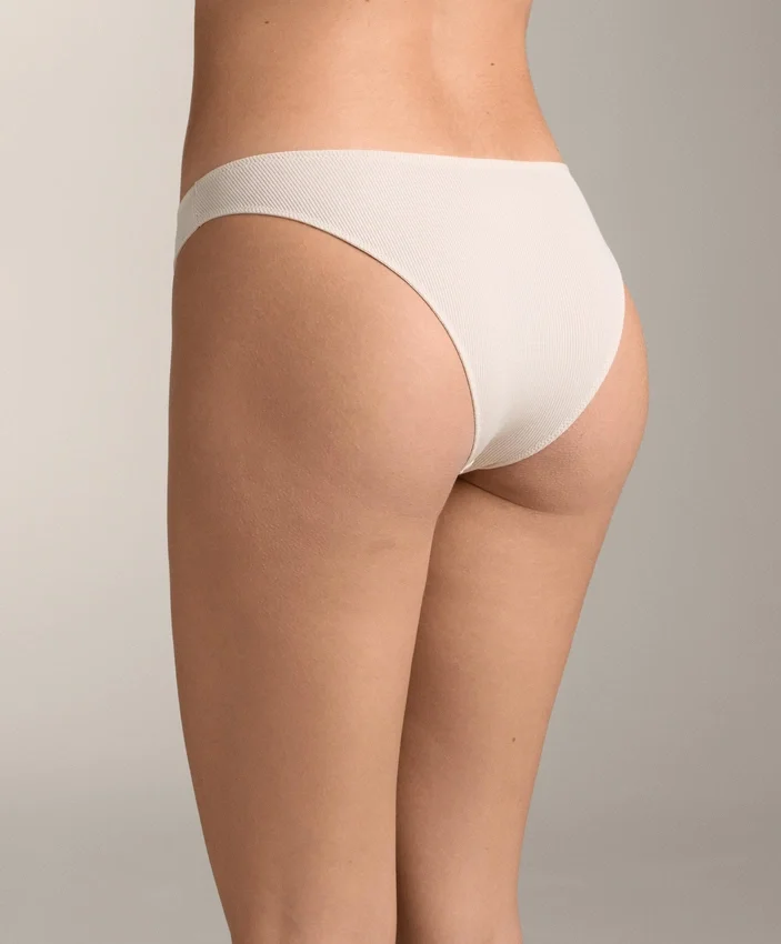 5 slip brasiliani in misto cotone con taglio a U 5 slip brasiliani in misto cotone con taglio a U
