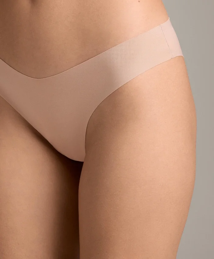 5 slip classici a V in misto poliammide invisibile Pantone™ 5 slip classici a V in misto poliammide invisibile Pantone™
