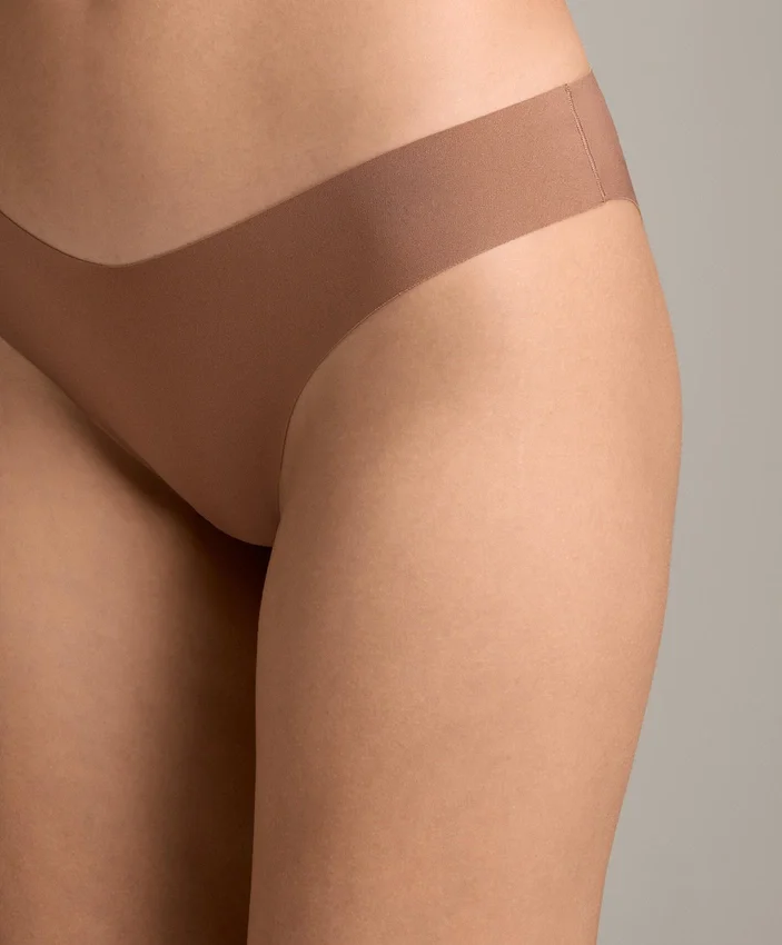 5 slip classici a V in misto poliammide invisibile Pantone™ 5 slip classici a V in misto poliammide invisibile Pantone™