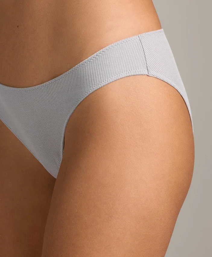 5 slip classici in cotone a costine con taglio a U 5 slip classici in cotone a costine con taglio a U
