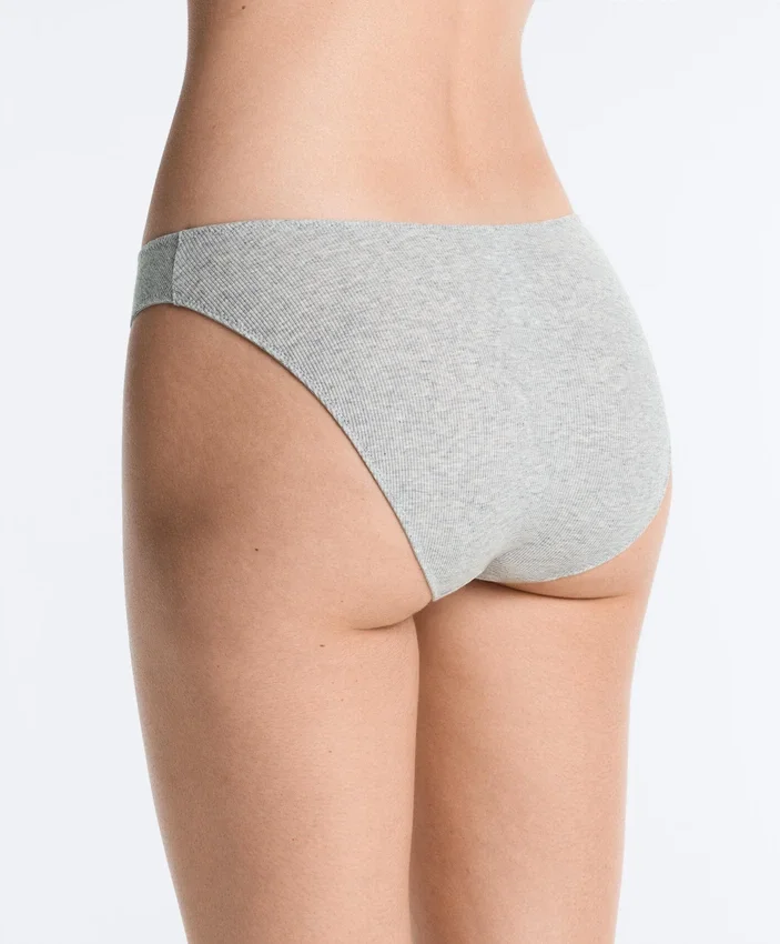 5 slip classici in cotone a costine con taglio a U 5 slip classici in cotone a costine con taglio a U