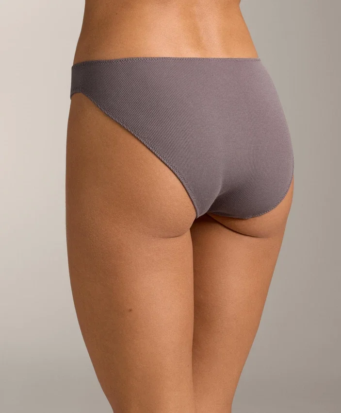 5 slip classici in cotone a costine con taglio a U 5 slip classici in cotone a costine con taglio a U