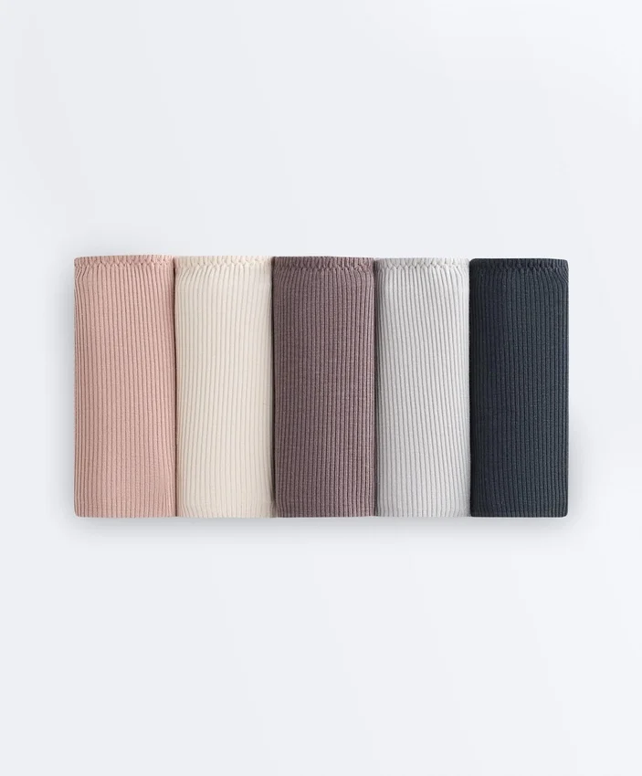 5 slip classici in cotone a costine con taglio a U 5 slip classici in cotone a costine con taglio a U
