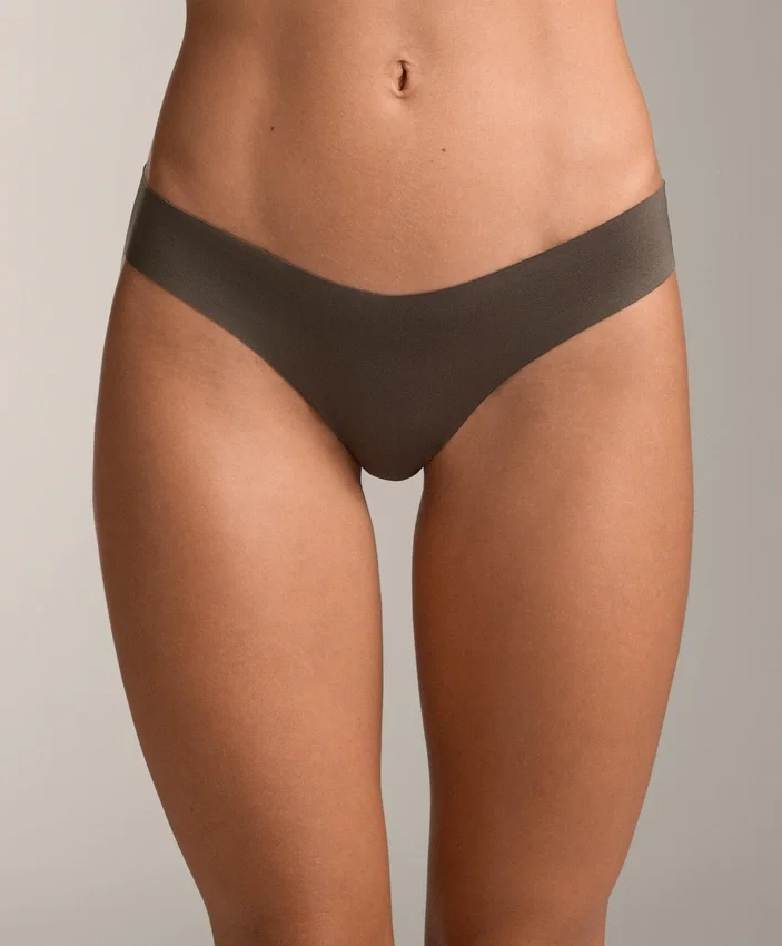 5 slip classici invisibili in misto poliammide con taglio a V 5 slip classici invisibili in misto poliammide con taglio a V