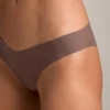 5 slip classici invisibili in misto poliammide con taglio a V 5 slip classici invisibili in misto poliammide con taglio a V