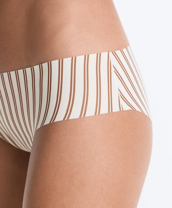 5 slip hipster invisibili in misto poliammide tagliati al laser 5 slip hipster invisibili in misto poliammide tagliati al laser