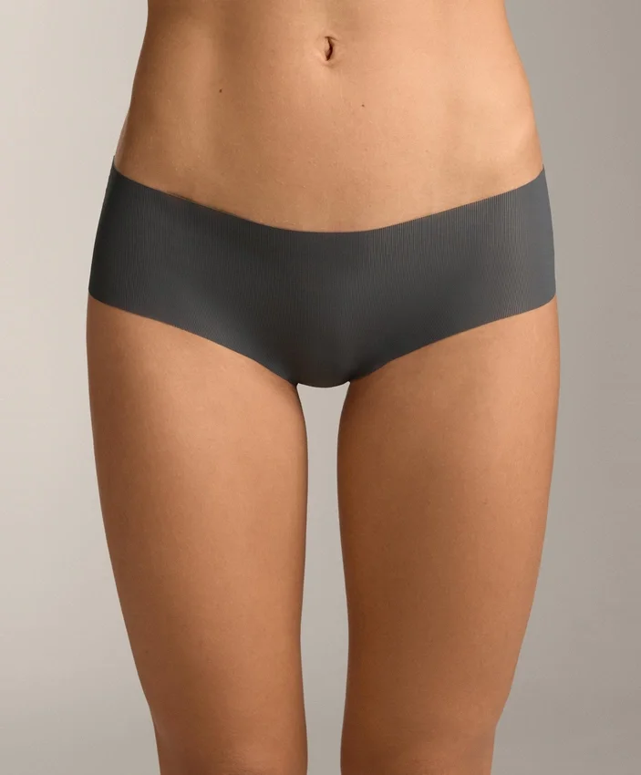 5 slip hipster leggeri in misto poliammide a costine con taglio laser invisibile 5 slip hipster leggeri in misto poliammide a costine con taglio laser invisibile