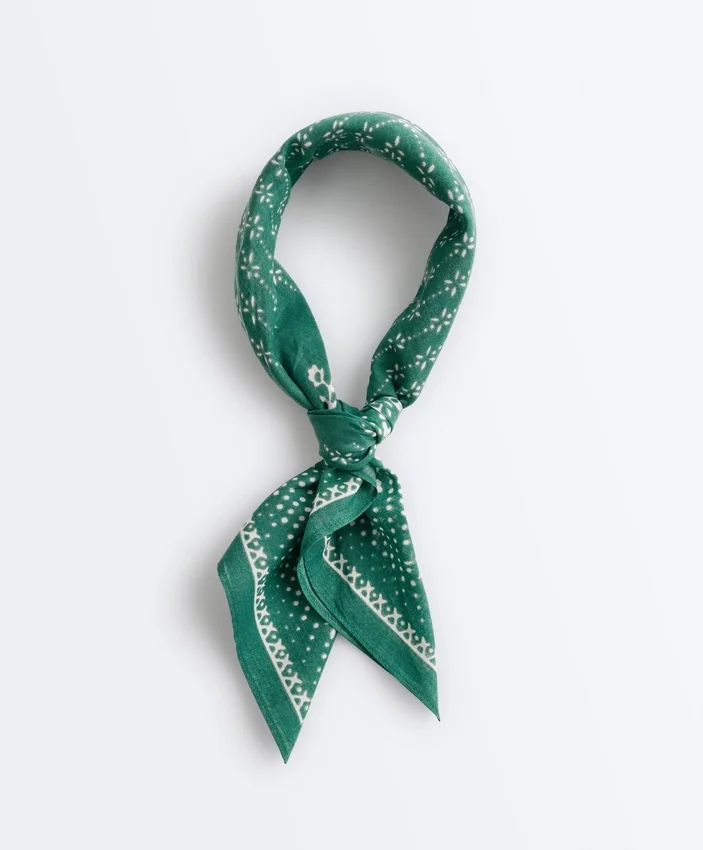 Bandane con stampa floreale 100% cotone Bandane con stampa floreale 100% cotone