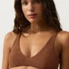 Bikini con scollo all’americana in tessuto stropicciato Bikini con scollo all’americana in tessuto stropicciato