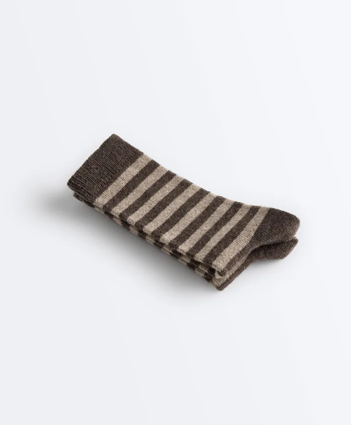 Calze classiche in 19% cashmere e 12% lana Calze classiche in 19% cashmere e 12% lana
