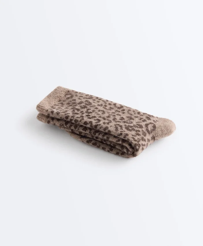 Calze classiche in 19% cashmere e 12% lana Calze classiche in 19% cashmere e 12% lana