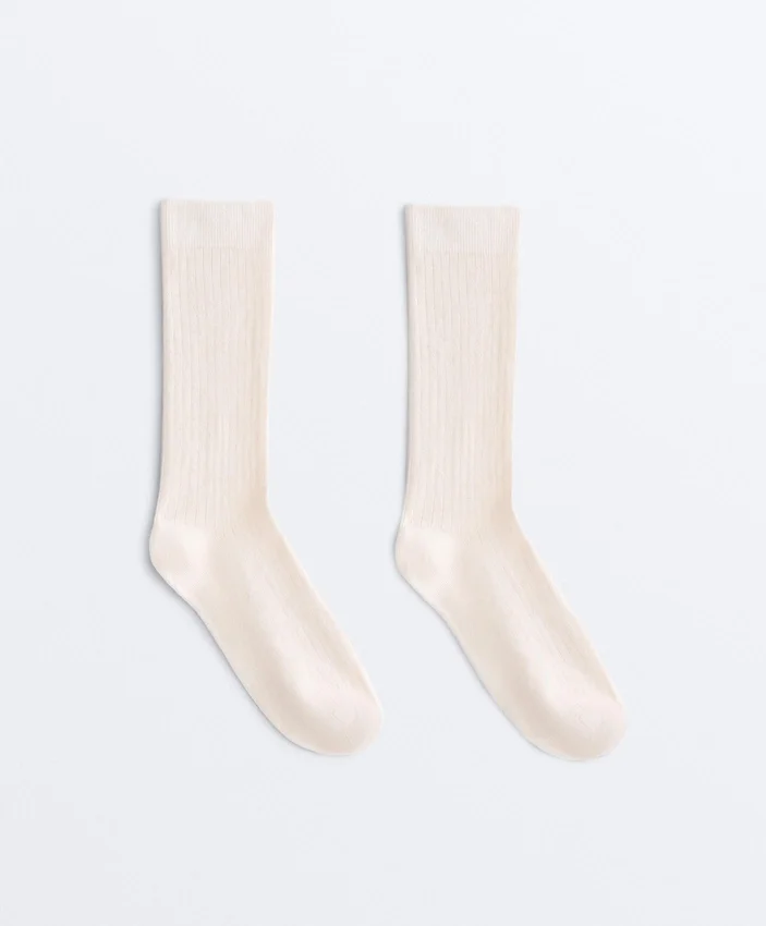 Calze classiche in misto modal con il 13% di cashmere Calze classiche in misto modal con il 13% di cashmere