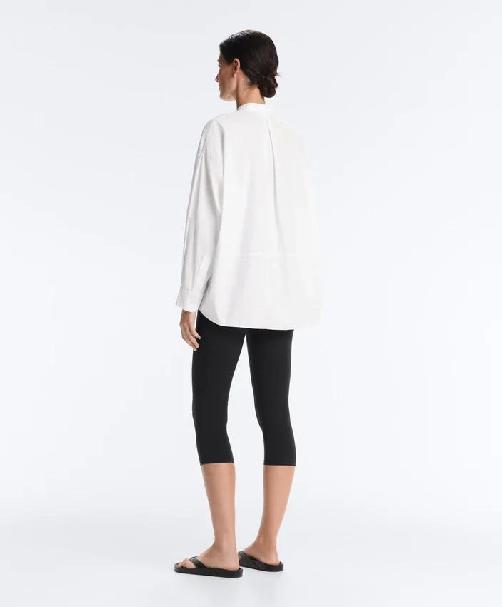 Camicie con colletto alla coreana in 100% cotone Camicie con colletto alla coreana in 100% cotone