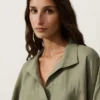 Camicie oversize a maniche corte in 100% lino Camicie oversize a maniche corte in 100% lino