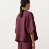 Camicie oversize a maniche corte in 100% lino Camicie oversize a maniche corte in 100% lino