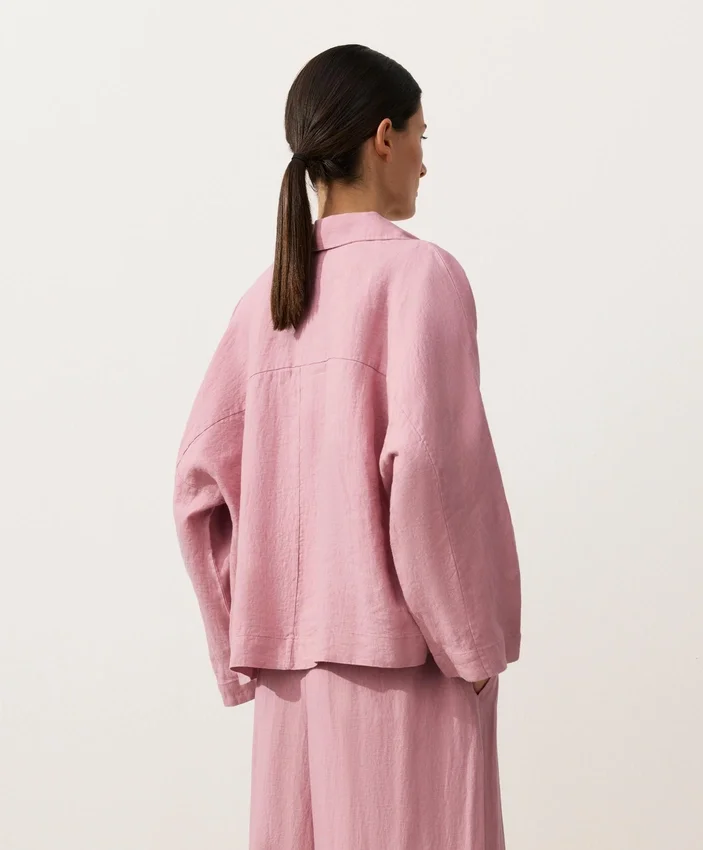 Camicie oversize a maniche lunghe in 100% lino Camicie oversize a maniche lunghe in 100% lino