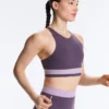 Canotta a compressione con scollo all’americana