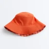 Cappello a secchiello reversibile in misto cotone a quadri Cappello a secchiello reversibile in misto cotone a quadri