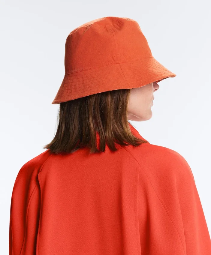 Cappello a secchiello reversibile in misto cotone a quadri Cappello a secchiello reversibile in misto cotone a quadri