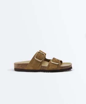 Ciabatte con fibbia in pelle crosta Ciabatte con fibbia in pelle crosta