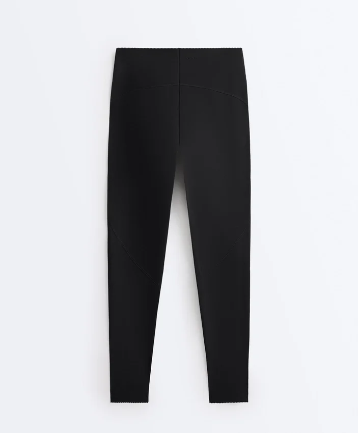 Compressive High Rise Ankle-Length Basic Leggings Compressive High Rise Ankle-Length Basic Leggings