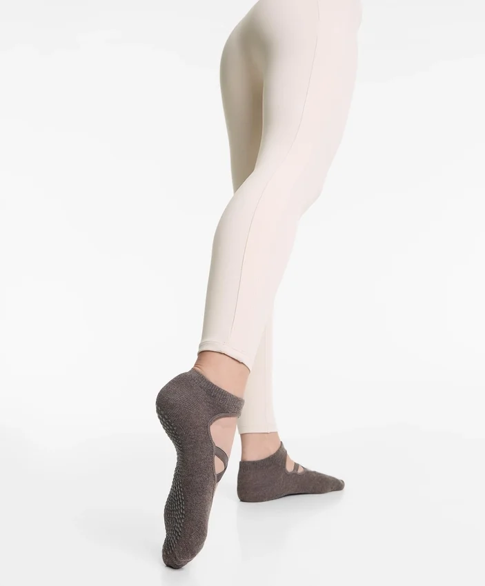 Confezione da 2 paia di calze in misto cotone per yoga e pilates con fasce incrociate Confezione da 2 paia di calze in misto cotone per yoga e pilates con fasce incrociate