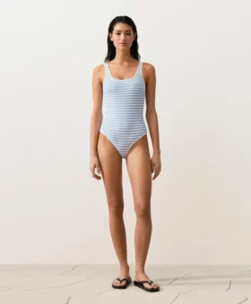 Costume intero a righe con scollo rotondo