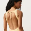 Costume intero all’americana in maglia all’uncinetto con effetto a bolle