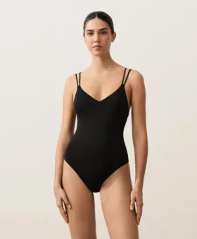 Costume intero con spalline incrociate