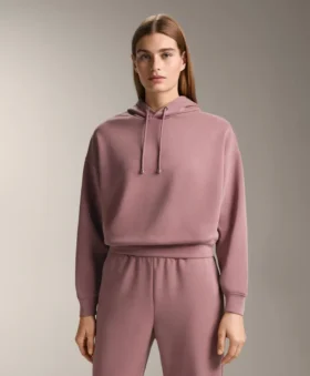 Felpa con cappuccio dal taglio squadrato in modal spazzolato Felpa con cappuccio dal taglio squadrato in modal spazzolato