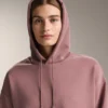 Felpa con cappuccio dal taglio squadrato in modal spazzolato Felpa con cappuccio dal taglio squadrato in modal spazzolato