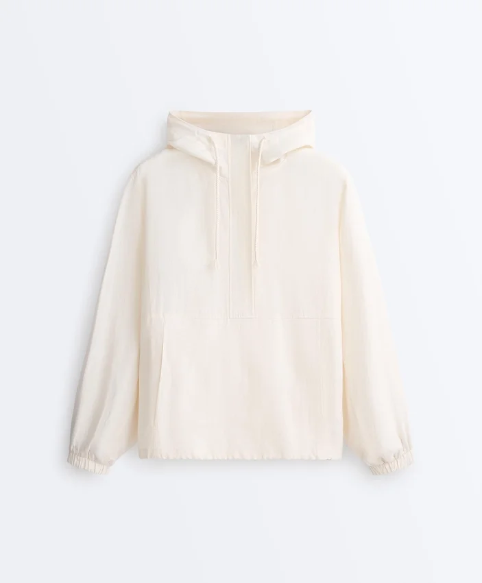 Felpa con mezza zip, tasca frontale, misto lyocell e 24% lino Felpa con mezza zip, tasca frontale, misto lyocell e 24% lino
