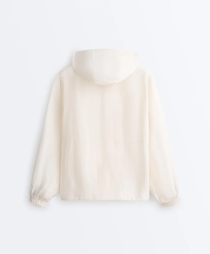 Felpa con mezza zip, tasca frontale, misto lyocell e 24% lino Felpa con mezza zip, tasca frontale, misto lyocell e 24% lino