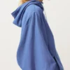 Felpa con mezza zip, tasca frontale, misto lyocell e 24% lino Felpa con mezza zip, tasca frontale, misto lyocell e 24% lino