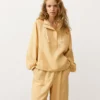 Felpa con mezza zip, tasca frontale, misto lyocell e 24% lino
